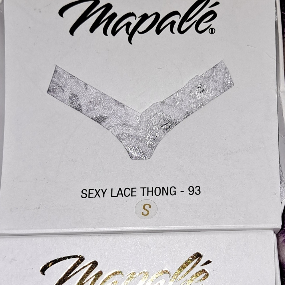 Lace thong